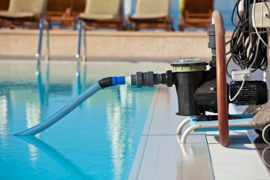 Comment changer un skimmer sur une piscine coque